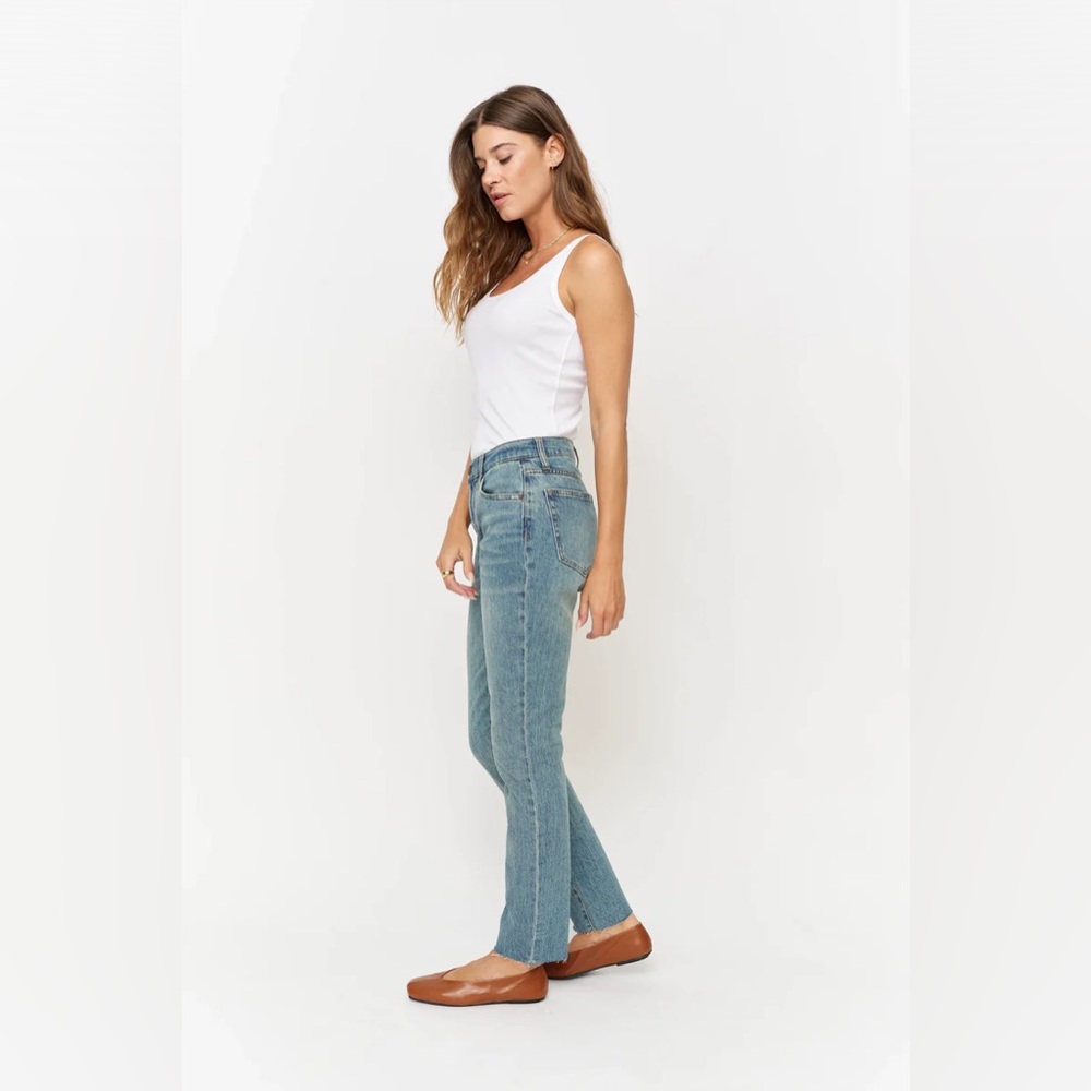 Oliver Logan Denim Crosby Relaxed Taper Straight Jeans, 28x30 Light Distress - Picture 3 of 16